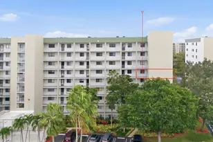 2238 N Cypress Bend Dr, Pompano Beach, FL 33069 - Photo 34