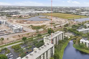 2238 N Cypress Bend Dr, Pompano Beach, FL 33069 - Photo 36