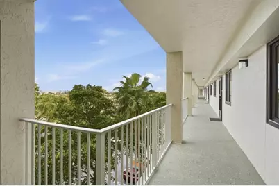 2238 N Cypress Bend Dr, Unit #608, Pompano Beach, FL 33069 - Photo 26