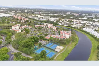 2238 N Cypress Bend Dr, Unit #608, Pompano Beach, FL 33069 - Photo 40