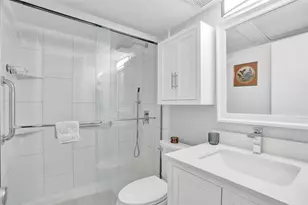 804 SE 7th St, Deerfield Beach, FL 33441 - Photo 12