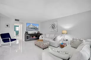 804 SE 7th St, Deerfield Beach, FL 33441 - Photo 24