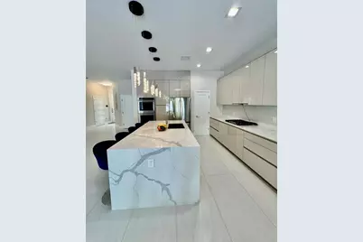 4915  Whispering Way, Fort Lauderdale, FL 33312 - Photo 10