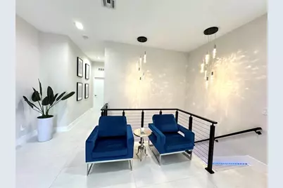 4915  Whispering Way, Fort Lauderdale, FL 33312 - Photo 14