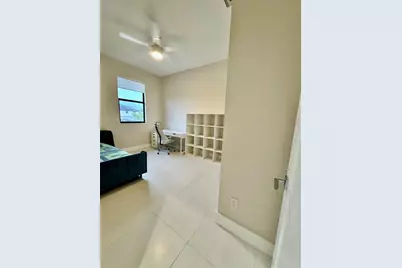 4915  Whispering Way, Fort Lauderdale, FL 33312 - Photo 36