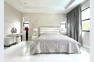 4915  Whispering Way, Fort Lauderdale, FL 33312 - Photo 18