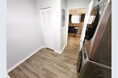 513 S Ocean Drive, Unit #A, Hollywood, FL 33019 - Photo 8