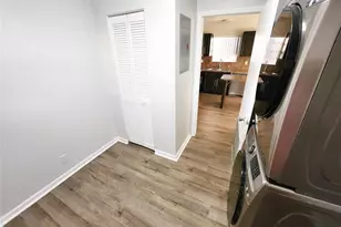 513 S Ocean Dr, Hollywood, FL 33019 - Photo 8