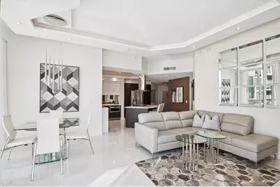 111 SE 8th Ave, Unit #1005, Fort Lauderdale, FL 33301 - Photo 6