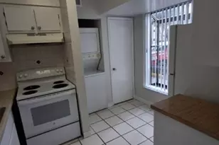 714 Gardens Dr, Pompano Beach, FL 33069 - Photo 4