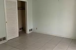 2050 NE 39th St, Lighthouse Point, FL 33064 - Photo 8