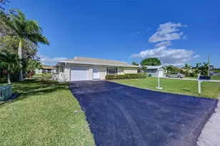 9807 NW 67th Ct, Tamarac, FL 33321 - Photo 2