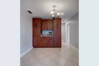 9807 NW 67th Court, Tamarac, FL 33321 - Photo 24
