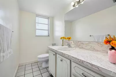 1811  Jefferson St, Unit #708, Hollywood, FL 33020 - Photo 10