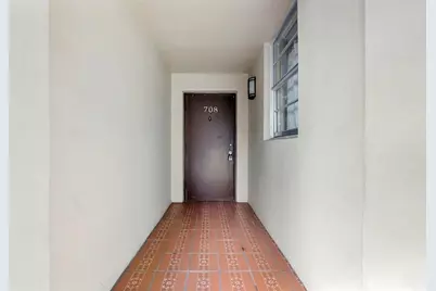 1811  Jefferson St, Unit #708, Hollywood, FL 33020 - Photo 12