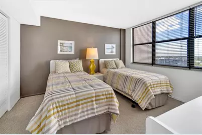 2301 S Ocean Dr, Unit #1505, Hollywood, FL 33019 - Photo 12