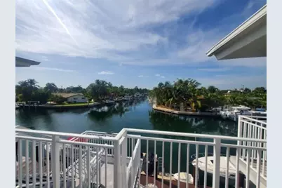 2430 NE 135th St, Unit #300, North Miami, FL 33181 - Photo 2