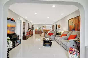 1401 SW 128th Terrace, Pembroke Pines, FL 33027 - Photo 12