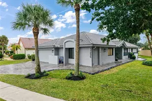 11235 Cloverleaf Cir, Boca Raton, FL 33428 - Photo 2