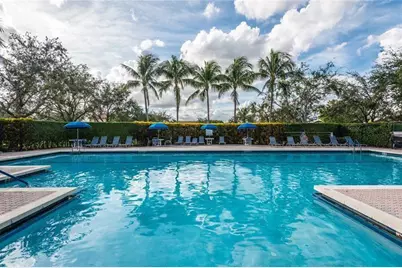 1489  Barcelona Wy, Unit #1489, Weston, FL 33327 - Photo 4