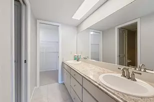 11603 W Bayshore Dr, Crystal River, FL 34429 - Photo 36