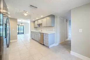 11603 W Bayshore Dr, Crystal River, FL 34429 - Photo 28