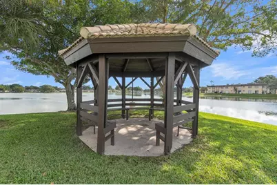 5501  Lakeside Dr, Unit #101, Margate, FL 33063 - Photo 20