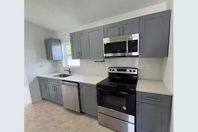 20421 NW 32nd Ct, Miami Gardens, FL 33056 - Photo 14