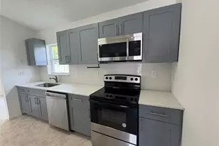 20421 NW 32 Ct, Miami Gardens, FL 33056 - Photo 14