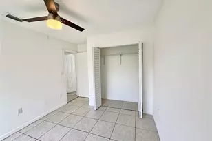 20421 NW 32 Ct, Miami Gardens, FL 33056 - Photo 8