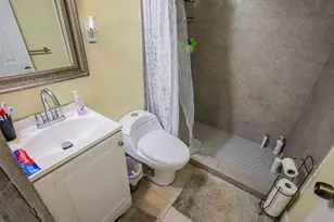 250 NW 83rd St, Miami, FL 33150 - Photo 6