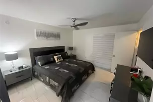 2425 NW 33rd St, Oakland Park, FL 33309 - Photo 12