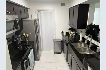 2425 NW 33rd St, Unit #1305, Oakland Park, FL 33309 - Photo 6