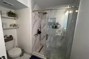 2425 NW 33rd St, Oakland Park, FL 33309 - Photo 14