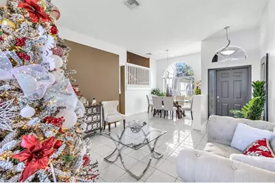 1336 SW 181st Ave, Pembroke Pines, FL 33029 - Photo 10