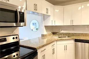 619 Orton Ave, Fort Lauderdale, FL 33304 - Photo 24