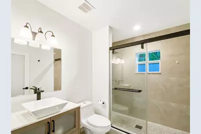 1641 NW 6th Ave, Fort Lauderdale, FL 33311 - Photo 8