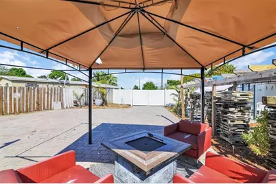 1814 NE 53rd Ct, Pompano Beach, FL 33064 - Photo 44