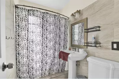 1814 NE 53rd Ct, Pompano Beach, FL 33064 - Photo 16