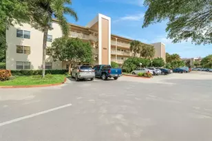 1901 Bermuda Cir, Coconut Creek, FL 33066 - Photo 2