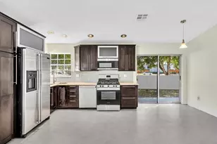 13400 NW 5th Ct, Plantation, FL 33325 - Photo 16