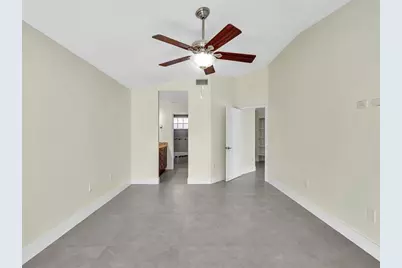 13400 NW 5th Ct, Plantation, FL 33325 - Photo 38