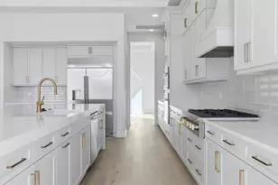 13207 Artisan Cir, Palm Beach, FL 33418 - Photo 8