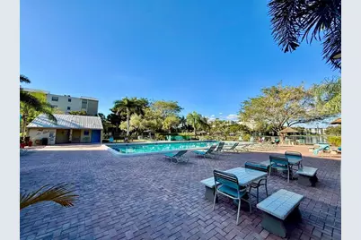 2112 S Cypress Bend Dr, Unit #508, Pompano Beach, FL 33069 - Photo 16