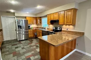 3474 Southern Pines Dr, Fort Pierce, FL 34982 - Photo 4