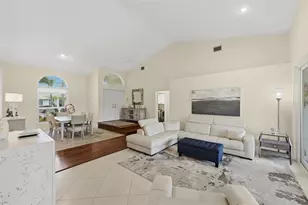 4711 NW 96th Dr, Coral Springs, FL 33076 - Photo 6