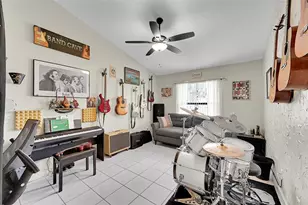 12378 NW 26th Ct, Coral Springs, FL 33065 - Photo 10