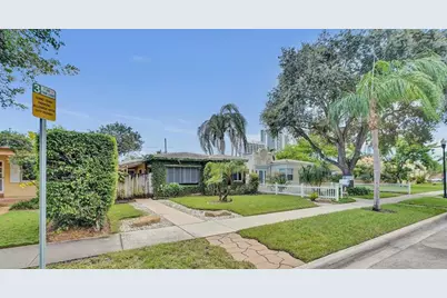 1626  Tyler St, Hollywood, FL 33020 - Photo 2