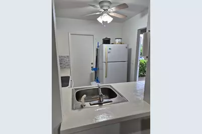 560 SE 2nd Ave, Unit #H2, Deerfield Beach, FL 33441 - Photo 14