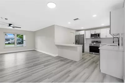 1164 NW 45th Ter, Lauderhill, FL 33313 - Photo 6